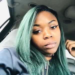 Meet your Posher, Cierra